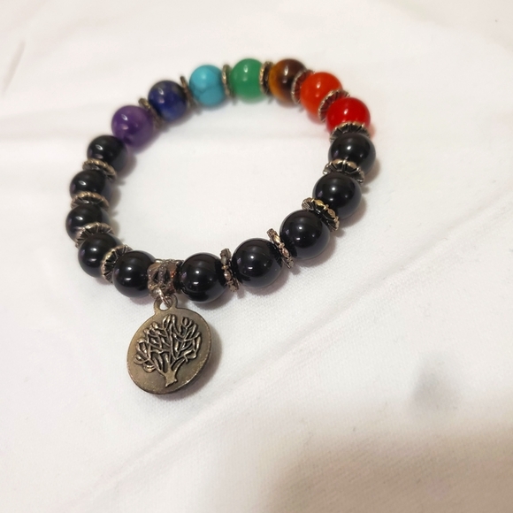 7 Chakras Healing Bracelet with Tree of Life Pendant - Picture 2 of 4